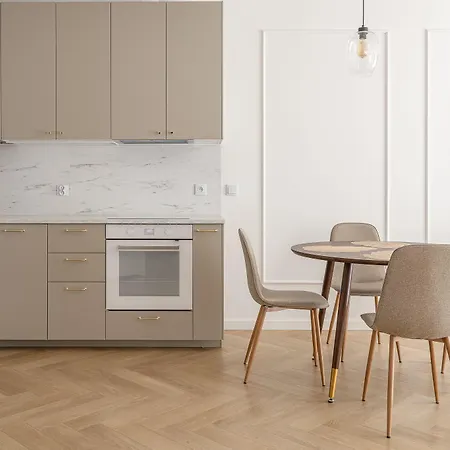 Rentplanet - Przedmiescie Olawskie Appartement