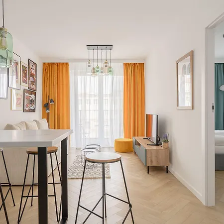Rentplanet - Przedmiescie Olawskie Appartement