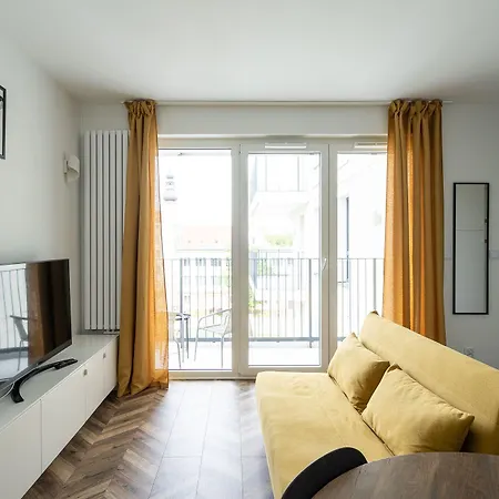 Rentplanet - Przedmiescie Olawskie Appartement