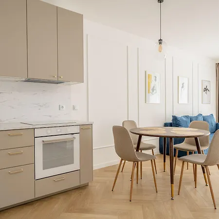 Rentplanet - Przedmiescie Olawskie Appartement